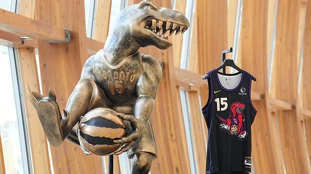 The Raptors’ New Way to Honour Their Legends