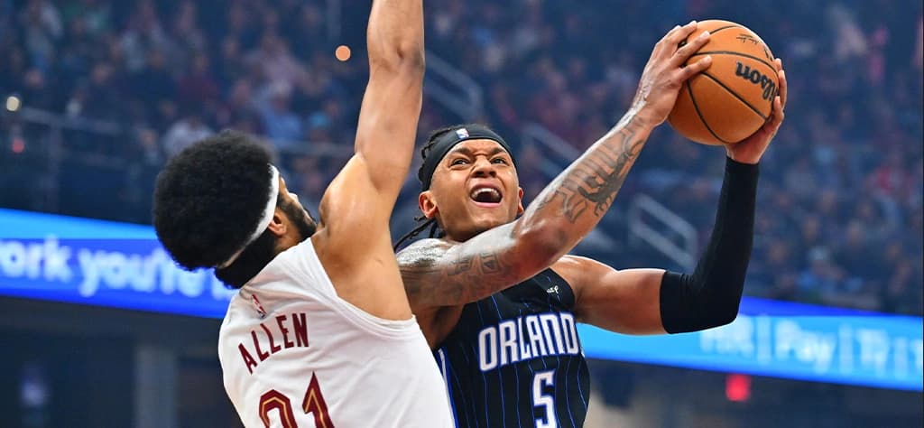 Paolo Blanchero Orlando Magic and Jarre Alle Cleveland Cavaliers